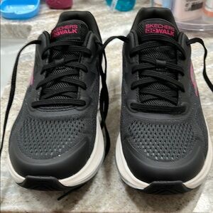 Skechers GOwalk Women's Black Sneakers